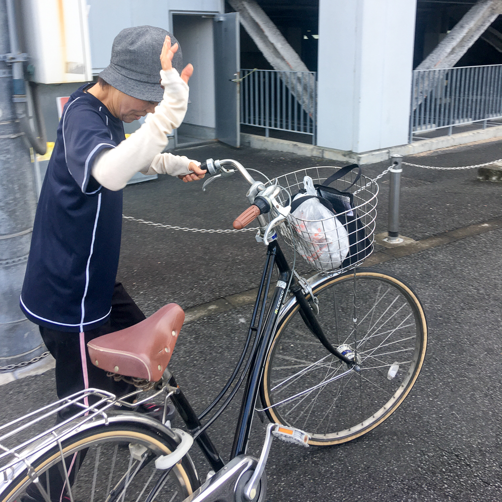 Matsuyama uit o-setai van een dame op fiets